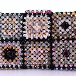 Sac noir en perles Sac noir en perles